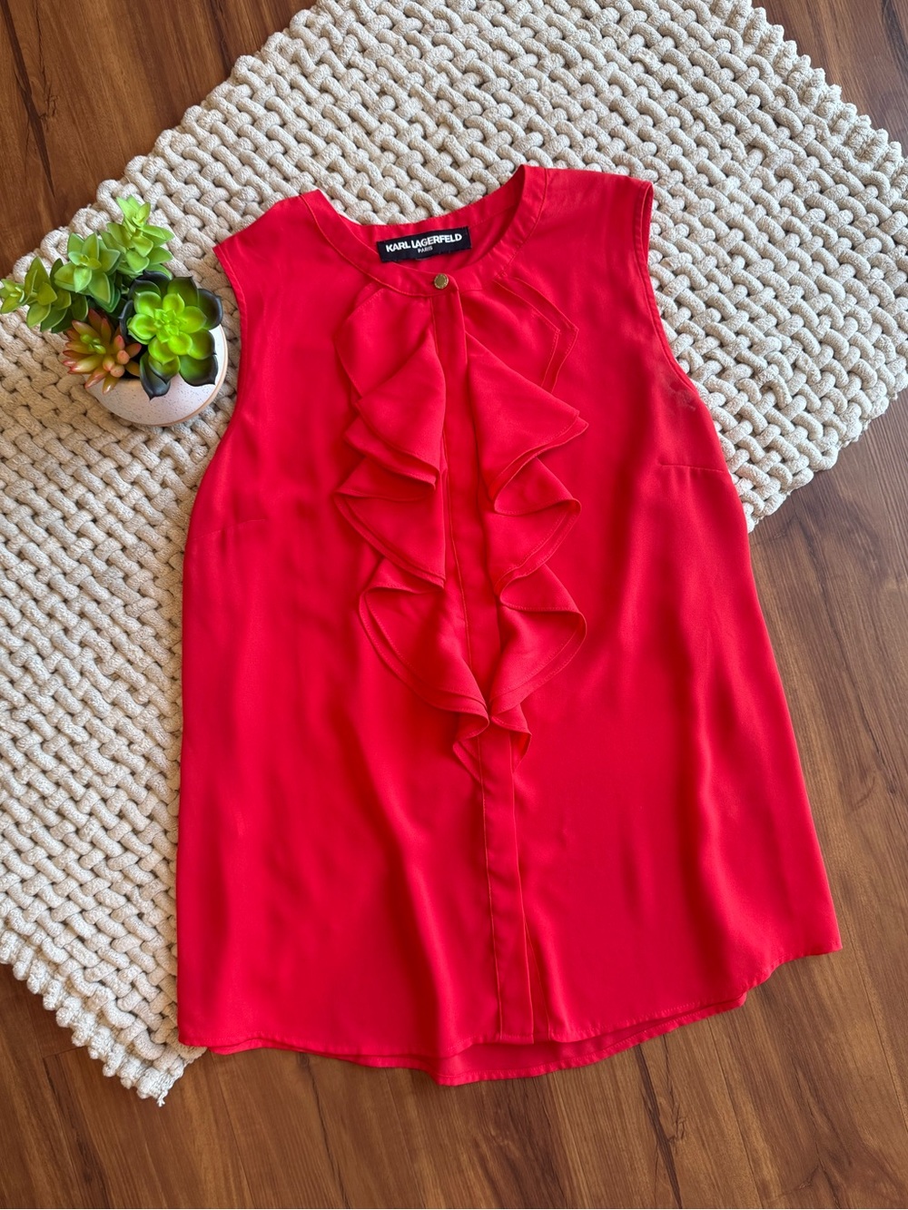 Karl Lagerfeld | Women’s Sleeveless Cascading Ruffle Front Button Top | Red | M